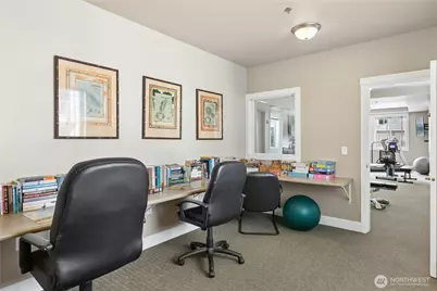 13301 SE 79th Place #C402, Newcastle, WA 98059 - Photo 32