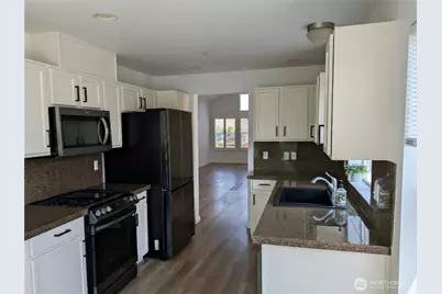 1221 65th Street SE #103, Auburn, WA 98092 - Photo 6