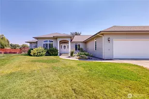 1916 SE Clover Ct, College Place, WA 99324 - Photo 34