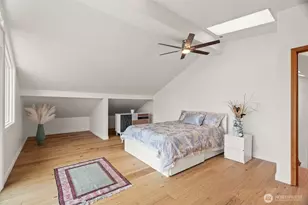 13142 Holmes Point Dr NE, Kirkland, WA 98034 - Photo 20