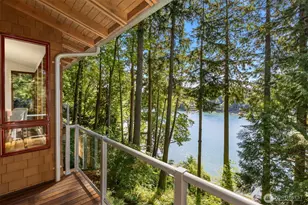 11515 Blue Heron Ln NE, Bainbridge Island, WA 98110 - Photo 12