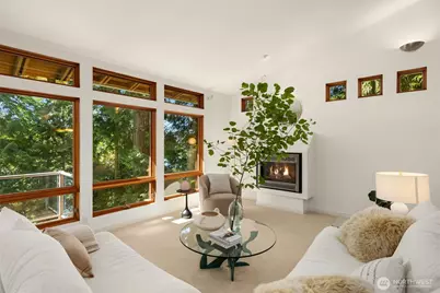 11515 Blue Heron Lane NE, Bainbridge Island, WA 98110 - Photo 10