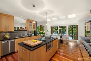 11515 Blue Heron Ln NE, Bainbridge Island, WA 98110 - Photo 14