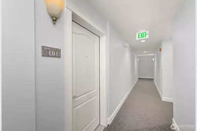 251 W Bakerview Road #101, Bellingham, WA 98226 - Photo 4