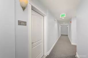 251 W Bakerview Rd, Bellingham, WA 98226 - Photo 4