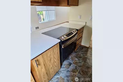 19853 25th Avenue NE #317, Shoreline, WA 98155 - Photo 10