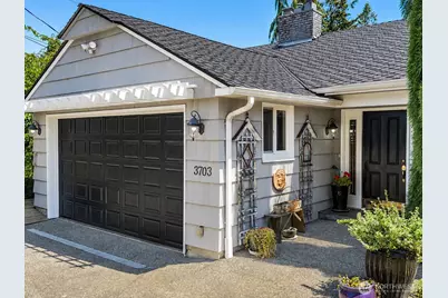 3703 Federal Avenue, Everett, WA 98201 - Photo 2