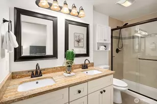 22706 NE 12th Pl, Sammamish, WA 98074 - Photo 16
