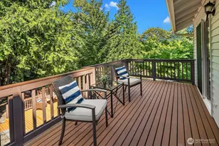 22706 NE 12th Pl, Sammamish, WA 98074 - Photo 8