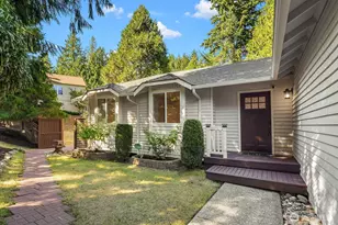22706 NE 12th Pl, Sammamish, WA 98074 - Photo 2