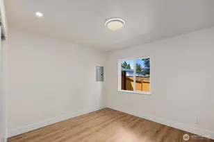 1710 SW 106th St, Seattle, WA 98146 - Photo 20