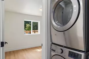 1710 SW 106th St, Seattle, WA 98146 - Photo 22