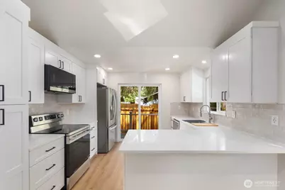 1710 SW 106th Street, Seattle, WA 98146 - Photo 10