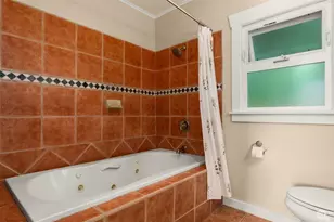 10015 68th Ave S, Seattle, WA 98178 - Photo 14