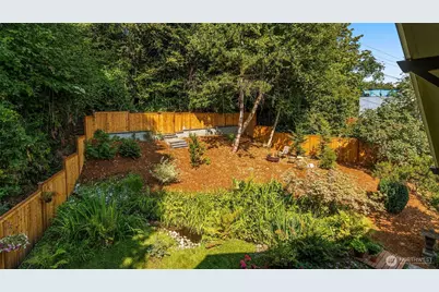 10015 68th Avenue S, Seattle, WA 98178 - Photo 30