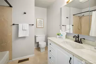 12916 NE 136th Pl, Kirkland, WA 98034 - Photo 16