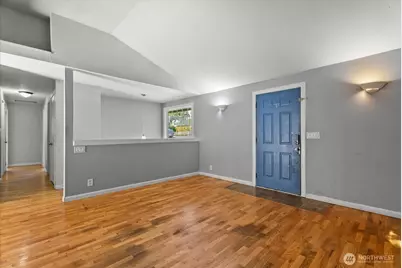18711 82nd Avenue NE, Kenmore, WA 98028 - Photo 6