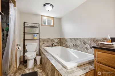 2421 Plaza Way, Walla Walla, WA 99362 - Photo 22