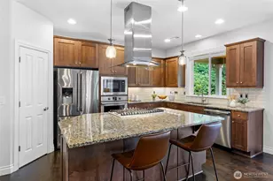 13844 La Vigne Ct NE, Bainbridge Island, WA 98110 - Photo 8
