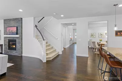 13844 La Vigne Court NE, Bainbridge Island, WA 98110 - Photo 16