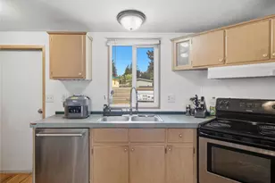 5302 255th St E, Graham, WA 98338 - Photo 10