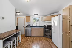 5302 255th St E, Graham, WA 98338 - Photo 8