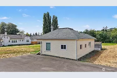 311 Clay Street NW, Auburn, WA 98001 - Photo 2