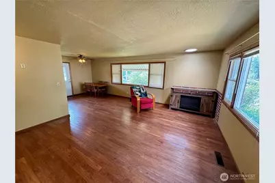 309 E Seventh Street, Waitsburg, WA 99361 - Photo 6
