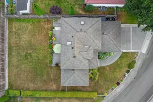 4515 Forest Dr, Everett, WA 98203 - Photo 38