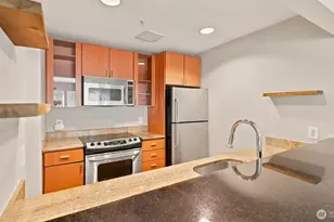 1711 E Olive Wy, Seattle, WA 98102 - Photo 14