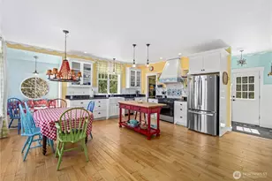 886 Port Susan Terrace Rd, Camano Island, WA 98282 - Photo 8