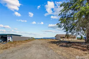 886 Port Susan Terrace Rd, Camano Island, WA 98282 - Photo 36