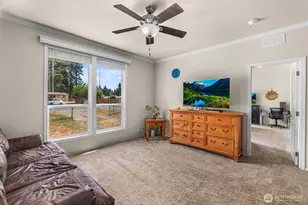 8635 Sequioa Ct SE, Yelm, WA 98597 - Photo 4
