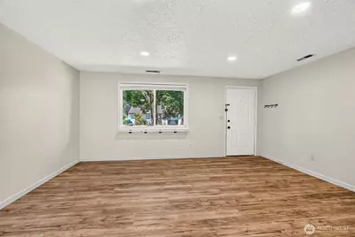 513 SW Diane Street, Castle Rock, WA 98611 - Photo 4