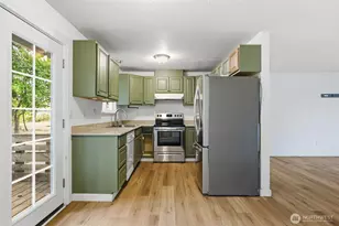 17215 13th Ave Ct E, Spanaway, WA 98387 - Photo 8
