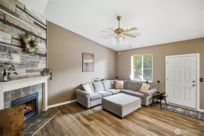 21802 114th Street E, Bonney Lake, WA 98391 - Photo 18