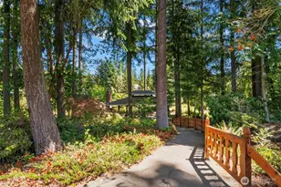 1754 NE Mesford Rd, Poulsbo, WA 98370 - Photo 10