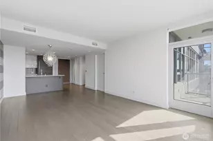 583 Battery St, Seattle, WA 98121 - Photo 16