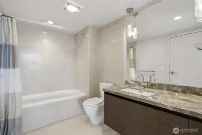 583 Battery Street #1505N, Seattle, WA 98121 - Photo 6
