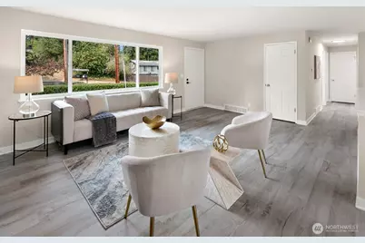 11213 NE 112th St, Kirkland, WA 98033 - Photo 2