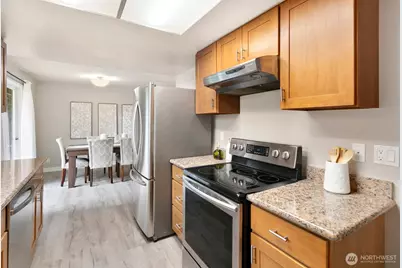 11213 NE 112th St, Kirkland, WA 98033 - Photo 6