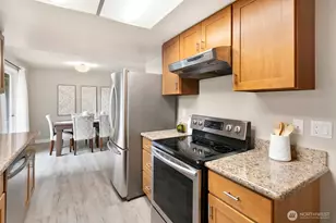 11213 NE 112th St, Kirkland, WA 98033 - Photo 6