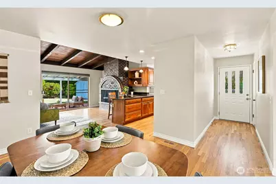 18112 60th Avenue NE, Kenmore, WA 98028 - Photo 6