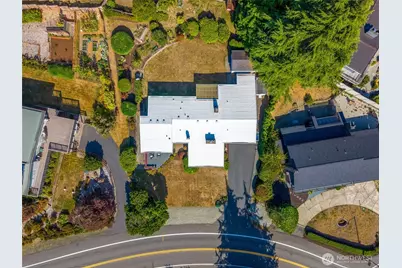 18112 60th Avenue NE, Kenmore, WA 98028 - Photo 36