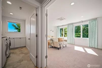 5027 48th Avenue NE, Seattle, WA 98105 - Photo 20