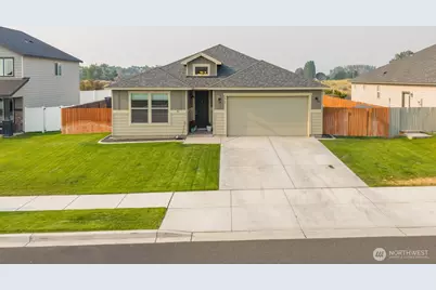 4704 E Thrush Street, Moses Lake, WA 98837 - Photo 4