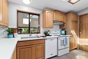 19701 128th Ct NE, Bothell, WA 98011 - Photo 14