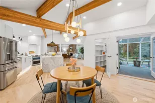 7575 NE New Brooklyn Rd, Bainbridge Island, WA 98110 - Photo 14