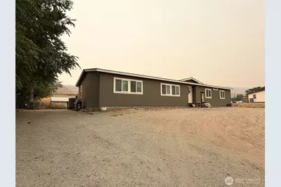 2228 Tacoma Avenue, Bridgeport, WA 98813 - Photo 2
