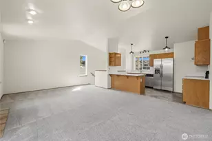 1225 202nd St Ct E, Spanaway, WA 98387 - Photo 4